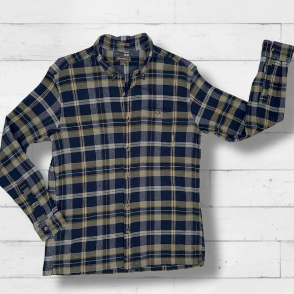 Eddie Bauer Men’s Classic Fit Plaid Flannel Button-Down Shirt L 100% Cotton - Picture 4 of 11